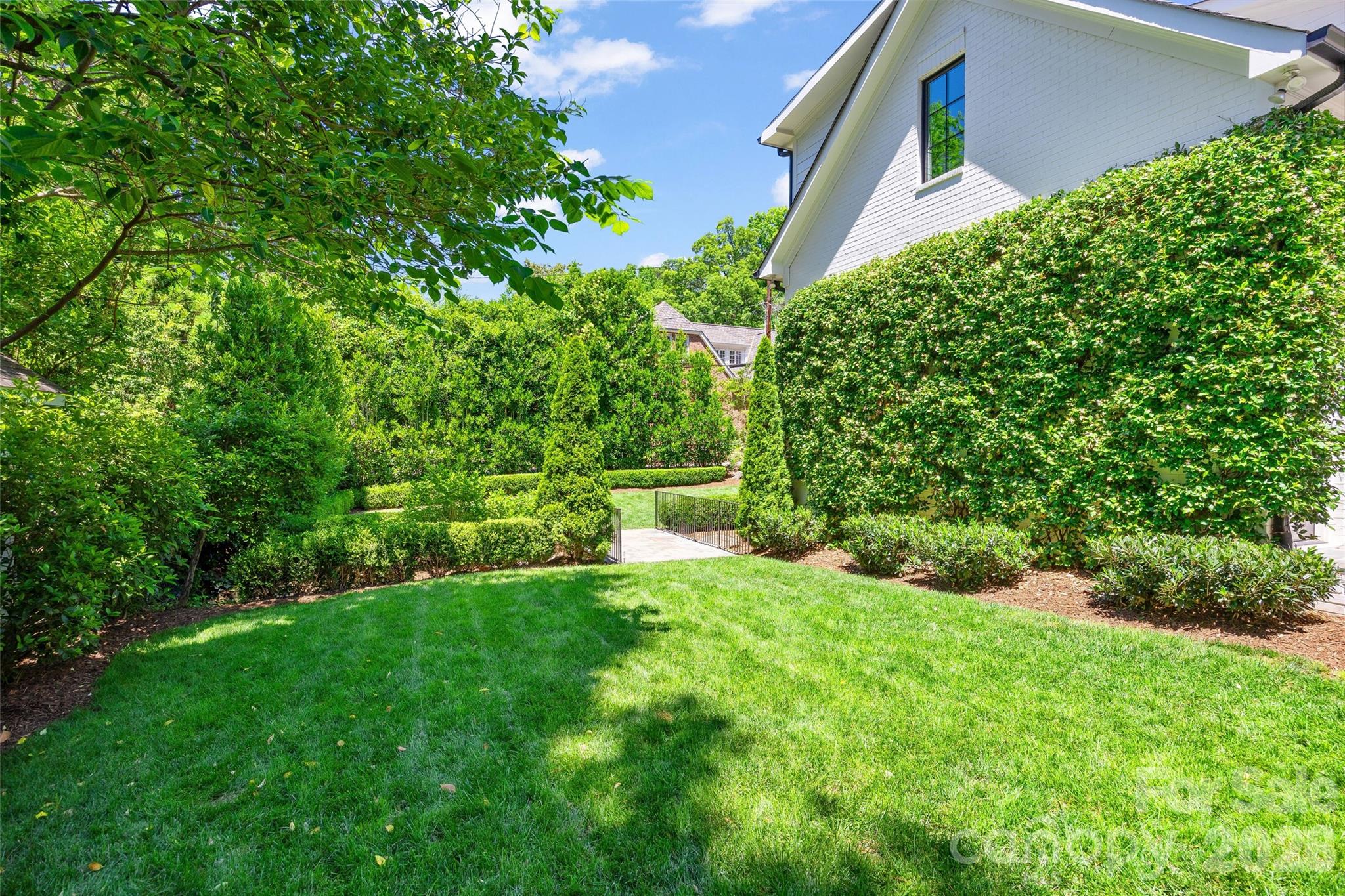 700 Cherokee Road Charlotte NC 28207
