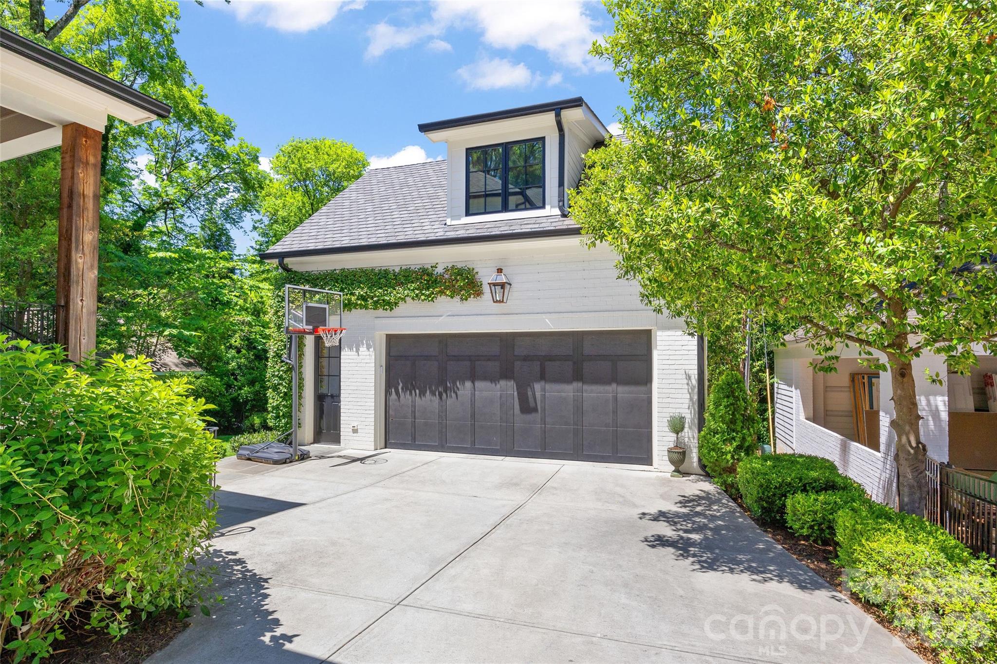 700 Cherokee Road Charlotte NC 28207