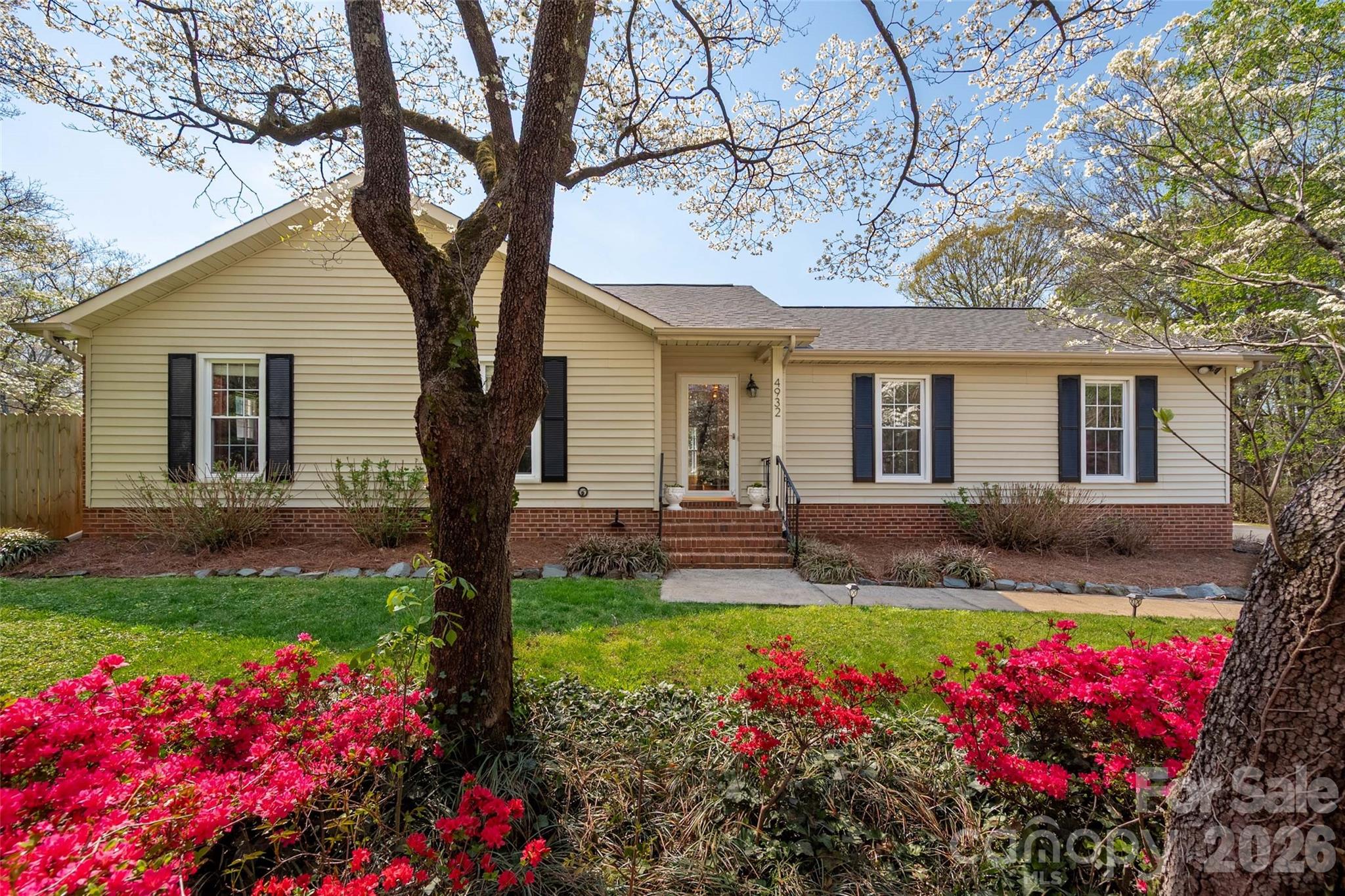 4932 Foxden Court Charlotte NC 28227