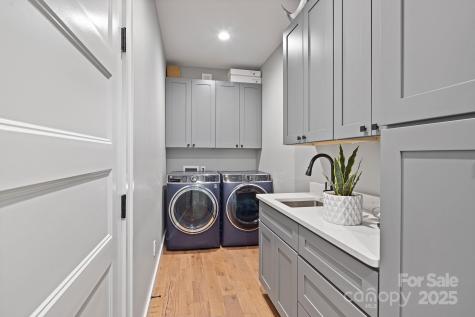 32 Taylor Mountain Road Candler NC 28715