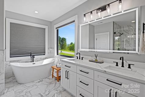 32 Taylor Mountain Road Candler NC 28715