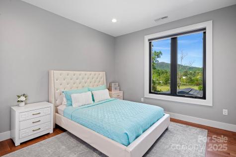 32 Taylor Mountain Road Candler NC 28715