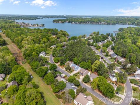 1317 Shimmer Light Circle Rock Hill SC 29732