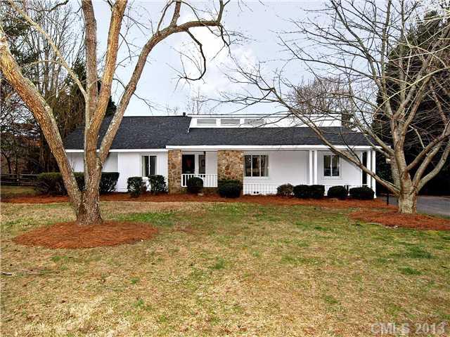 9118 Raintree Lane Charlotte NC 28277