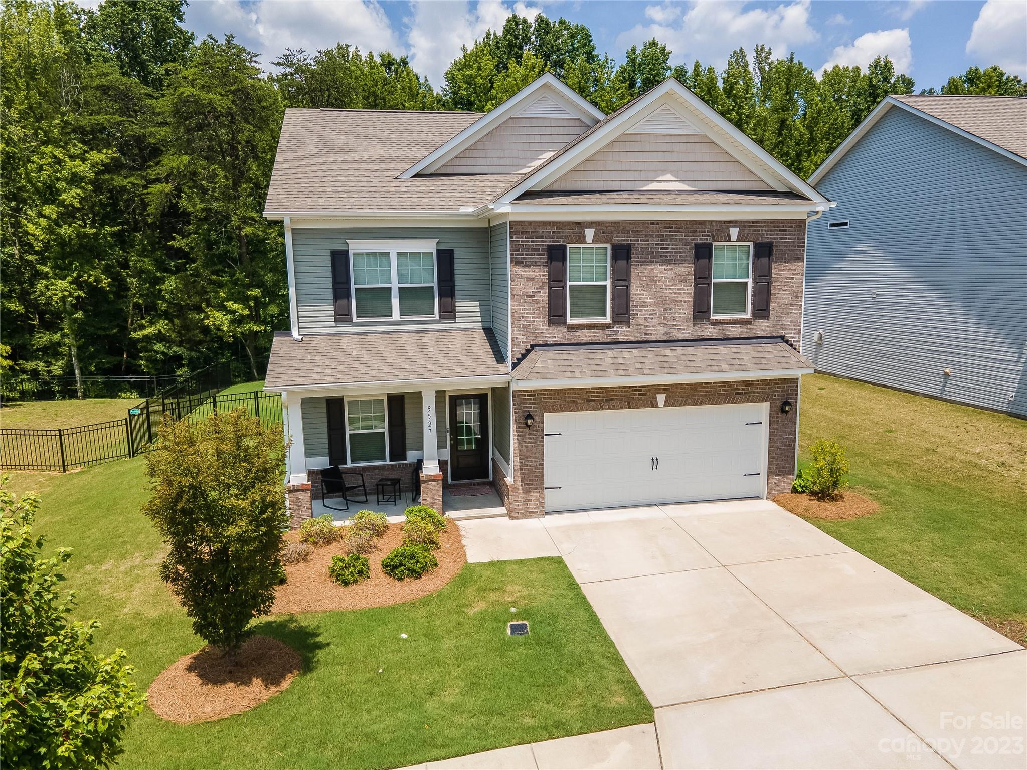 5527 Begonia Street Gastonia NC 28056