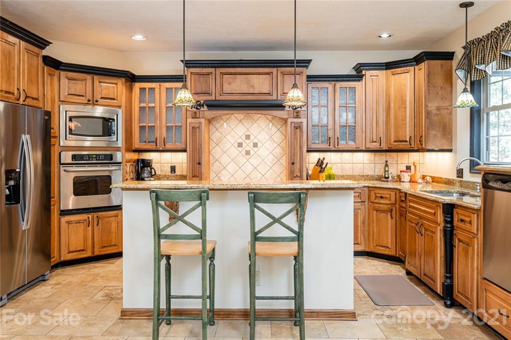 3495 Turnpike Road Horse Shoe NC 28742