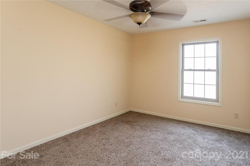 3495 Turnpike Road Horse Shoe NC 28742