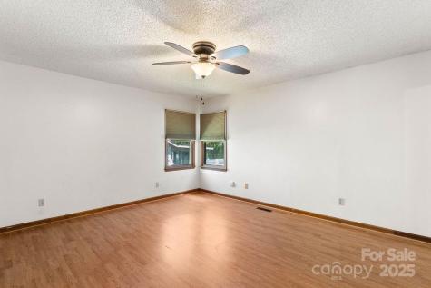 153 Elkwood Avenue Asheville NC 28804