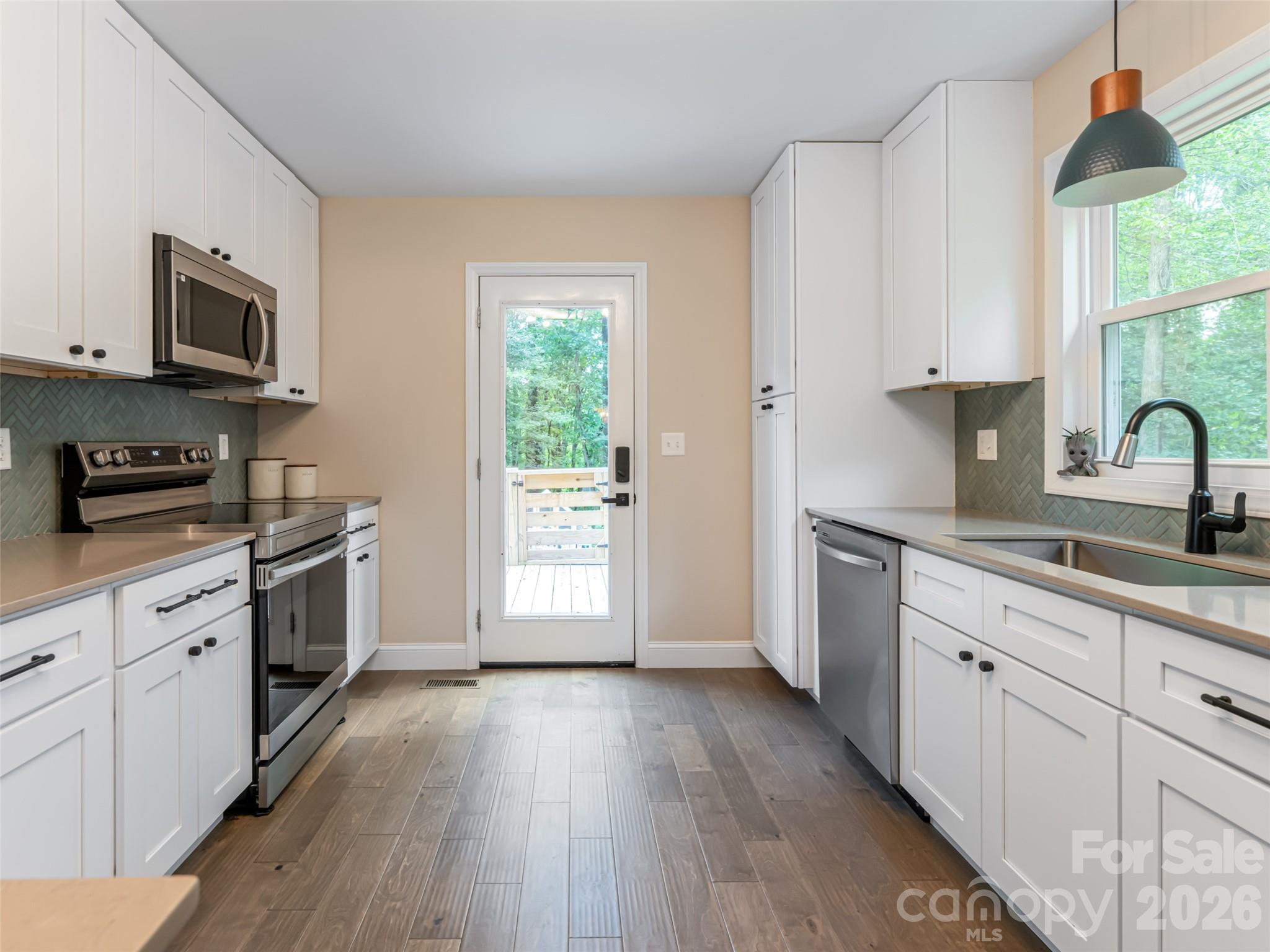 239 Bonnies Meadow Place Asheville NC 28806