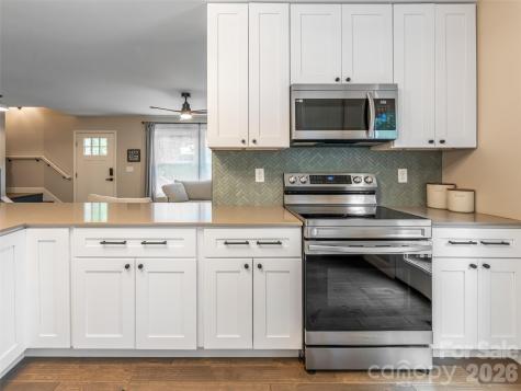 239 Bonnies Meadow Place Asheville NC 28806