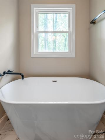 239 Bonnies Meadow Place Asheville NC 28806