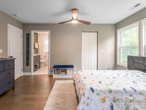 239 Bonnies Meadow Place Asheville NC 28806
