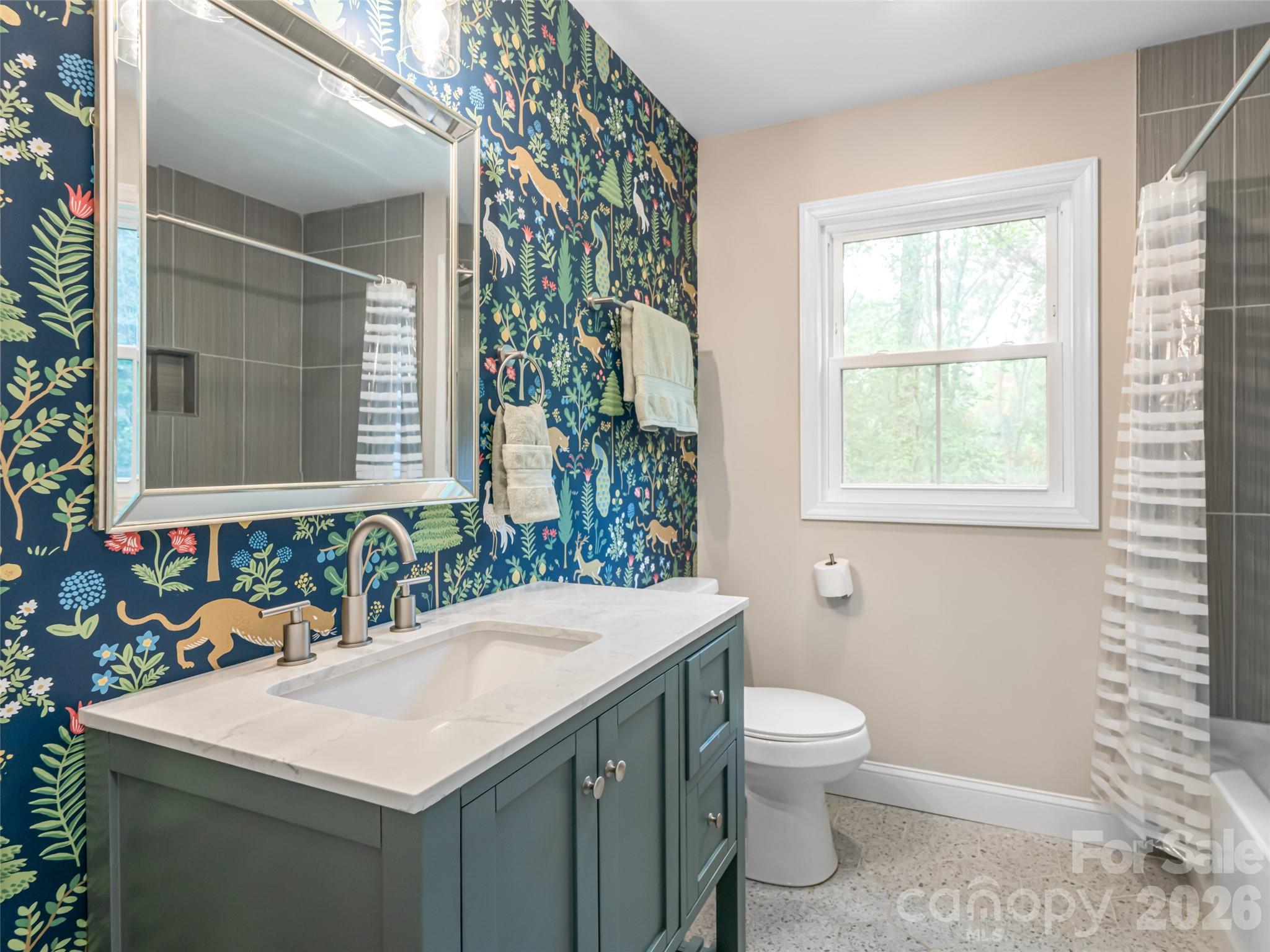 239 Bonnies Meadow Place Asheville NC 28806