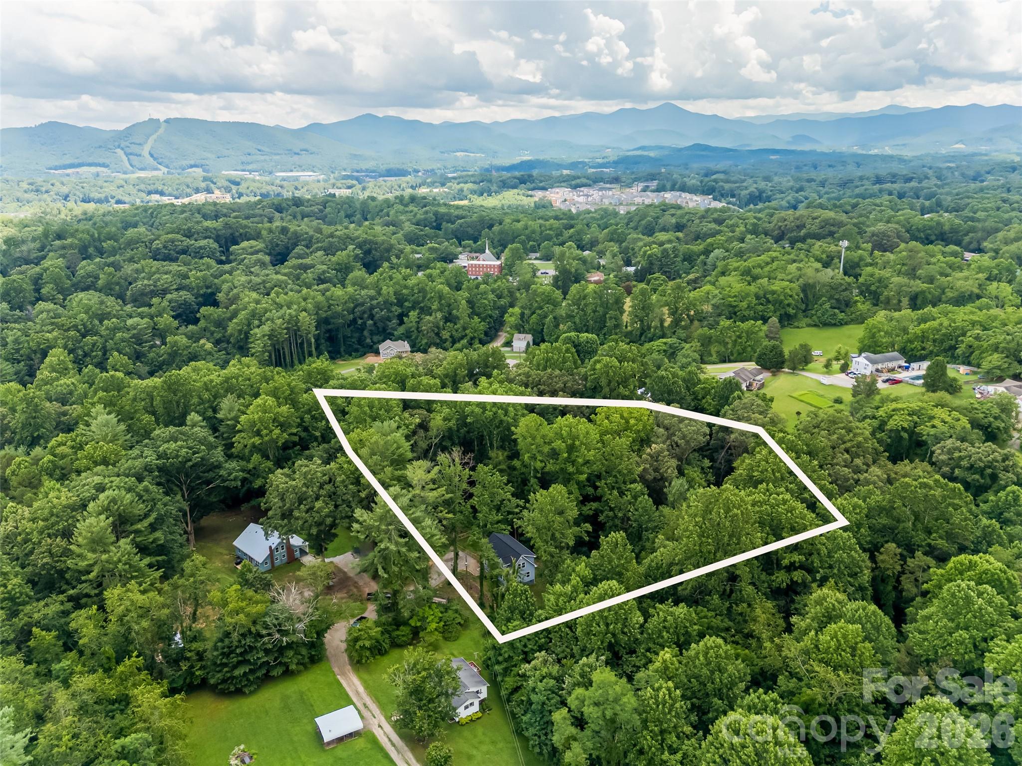 239 Bonnies Meadow Place Asheville NC 28806