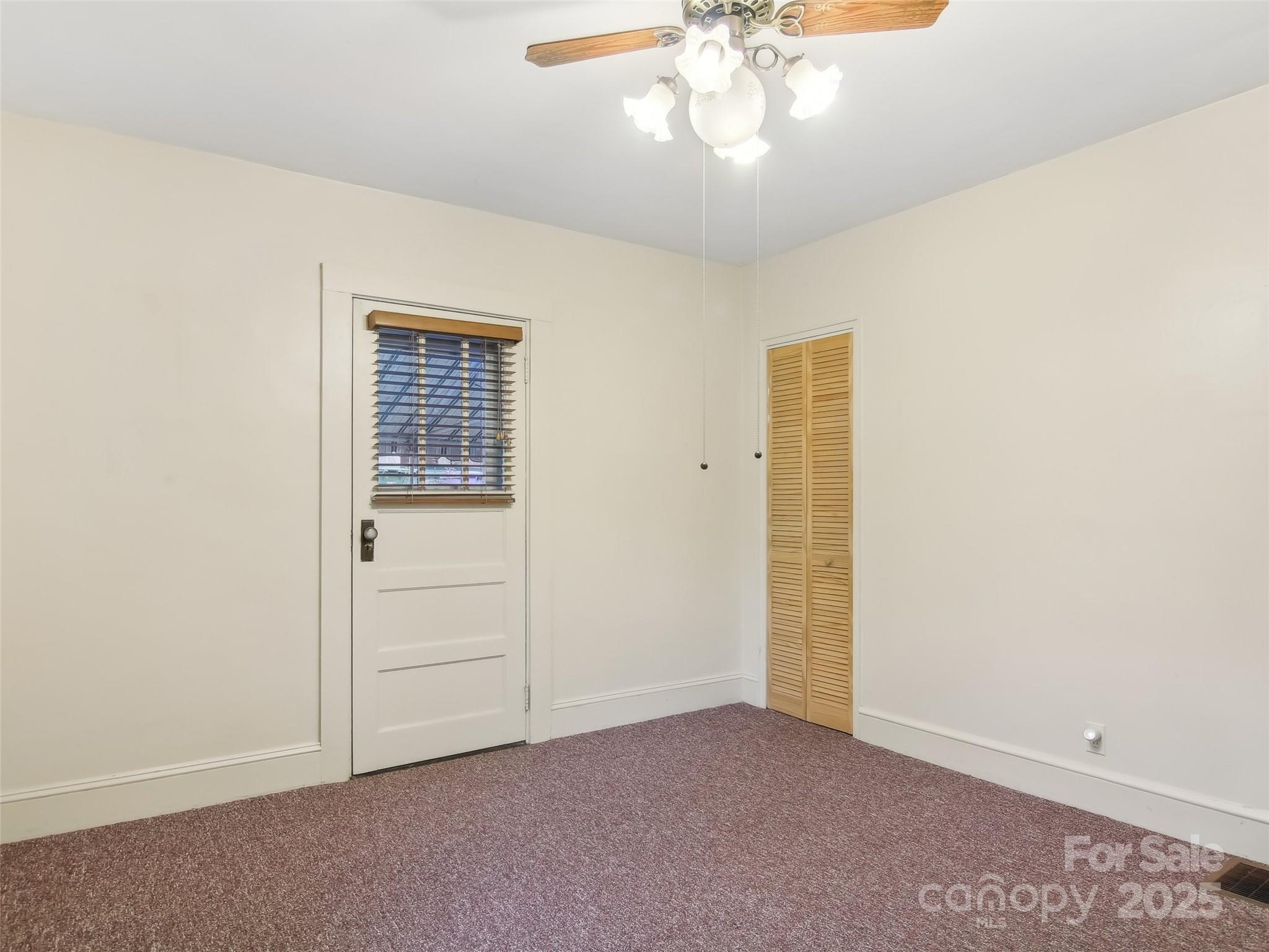 28 Kensington Drive Asheville NC 28805