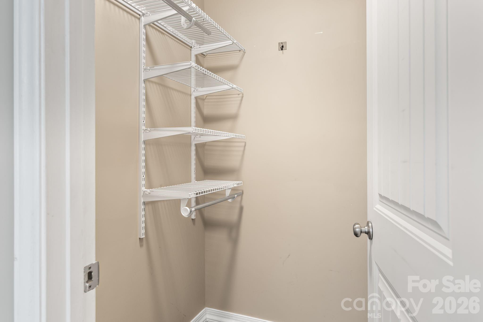 24 Ian River Drive Asheville NC 28806