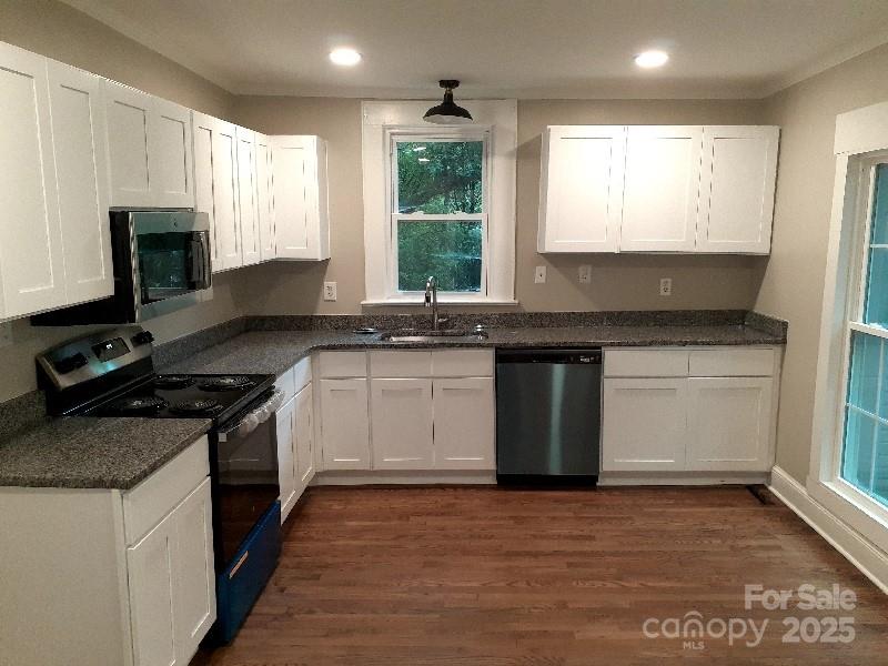 310 E Church Street Troutman NC 28166
