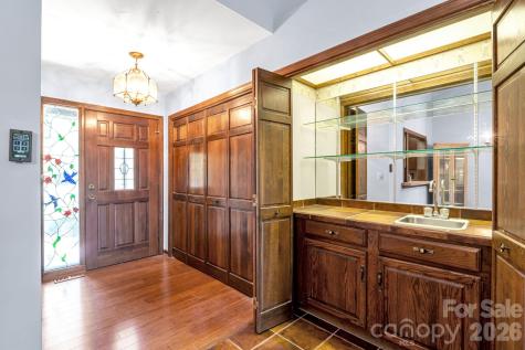 3104 Cove Loop Road Hendersonville NC 28739