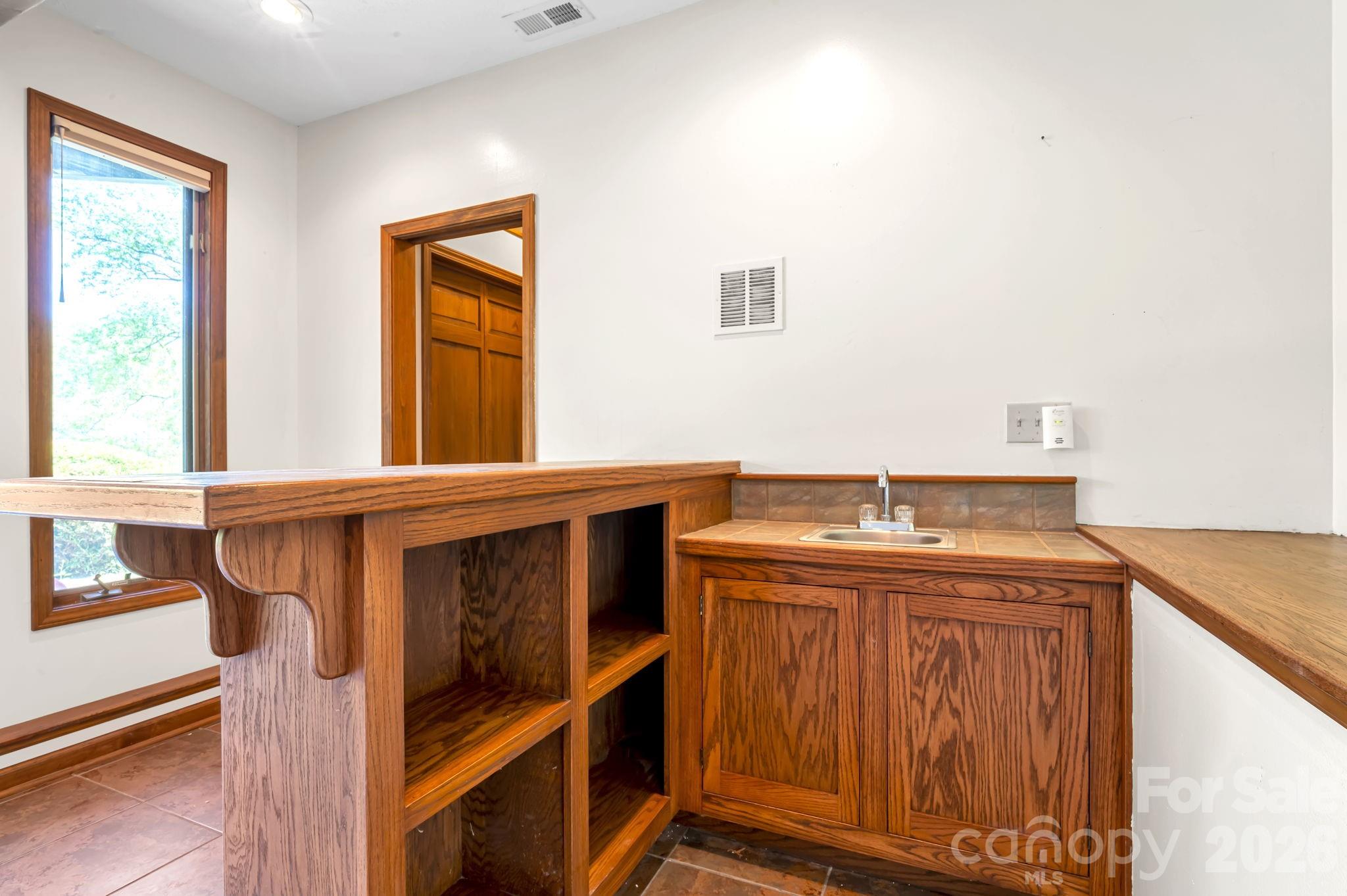 3104 Cove Loop Road Hendersonville NC 28739