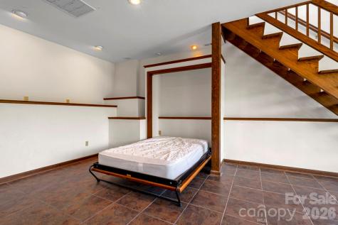 3104 Cove Loop Road Hendersonville NC 28739