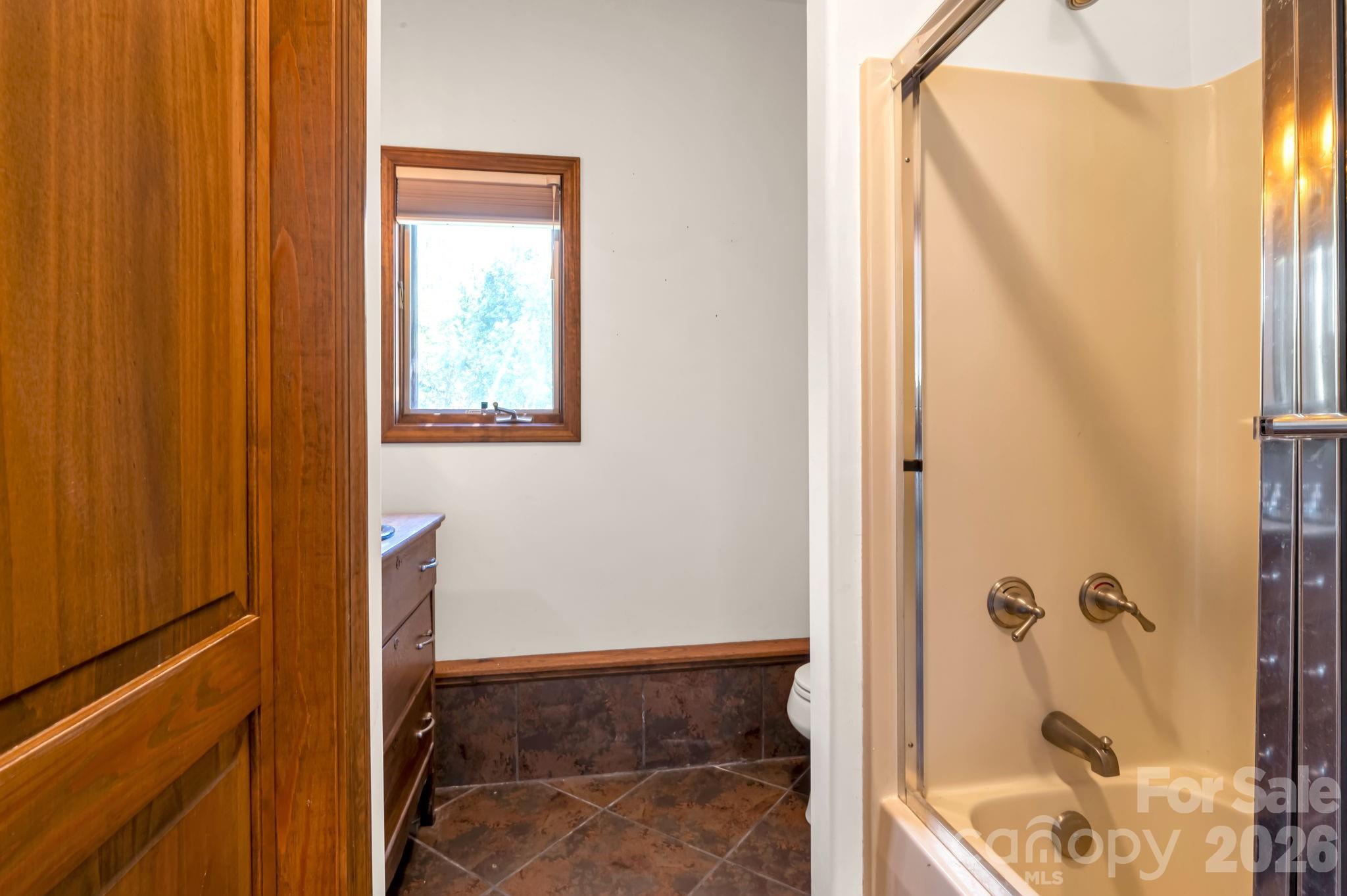 3104 Cove Loop Road Hendersonville NC 28739