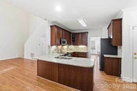 8044 Hawk Crest Court Charlotte NC 28270