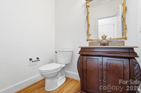 8044 Hawk Crest Court Charlotte NC 28270