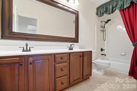 8044 Hawk Crest Court Charlotte NC 28270