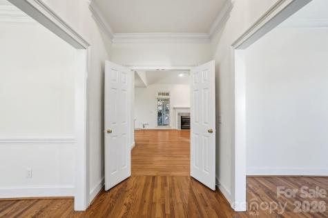 8044 Hawk Crest Court Charlotte NC 28270