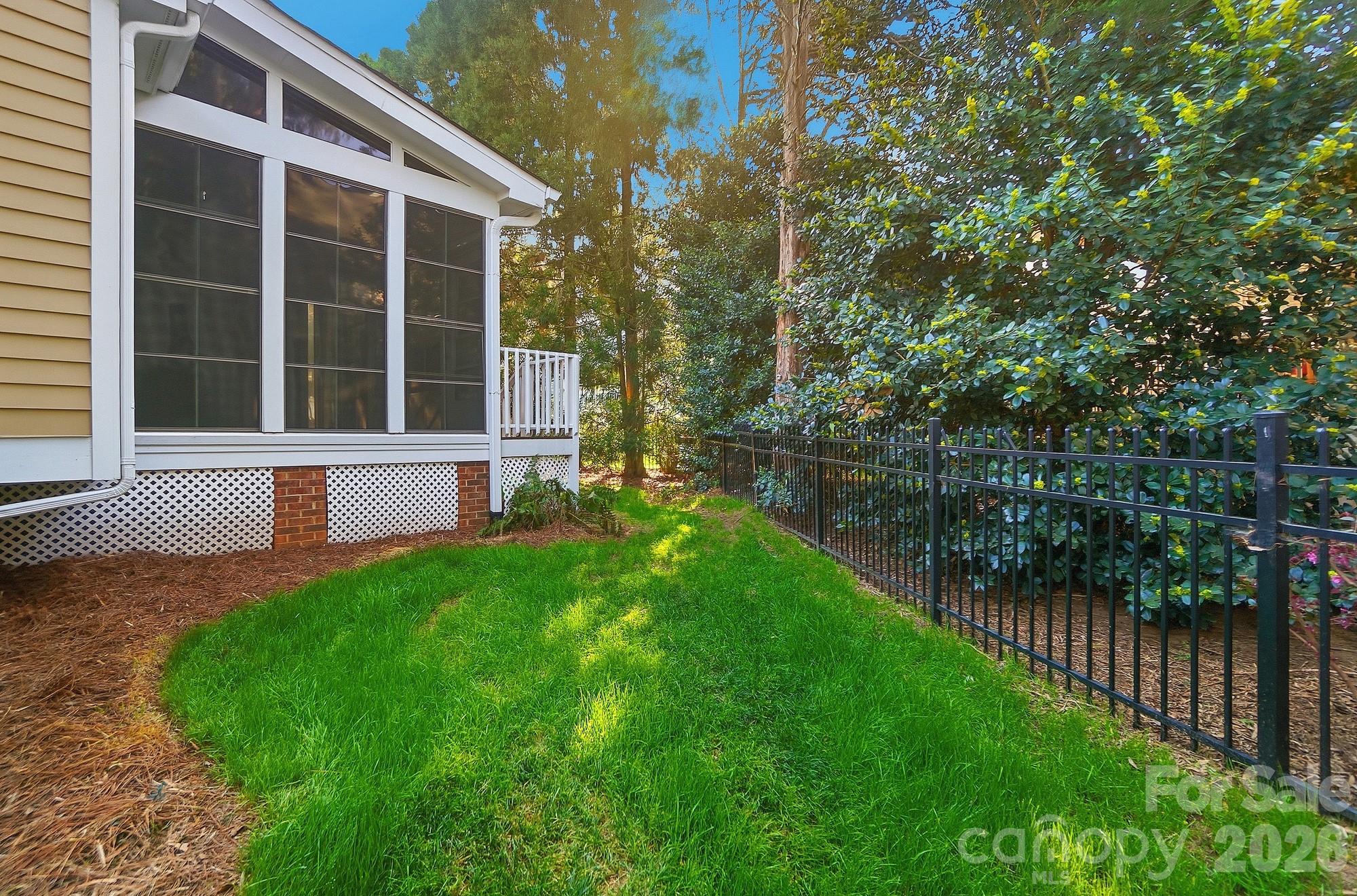 8044 Hawk Crest Court Charlotte NC 28270