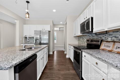 1014 Willow Grove Lane York SC 29745