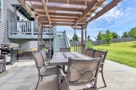 1014 Willow Grove Lane York SC 29745