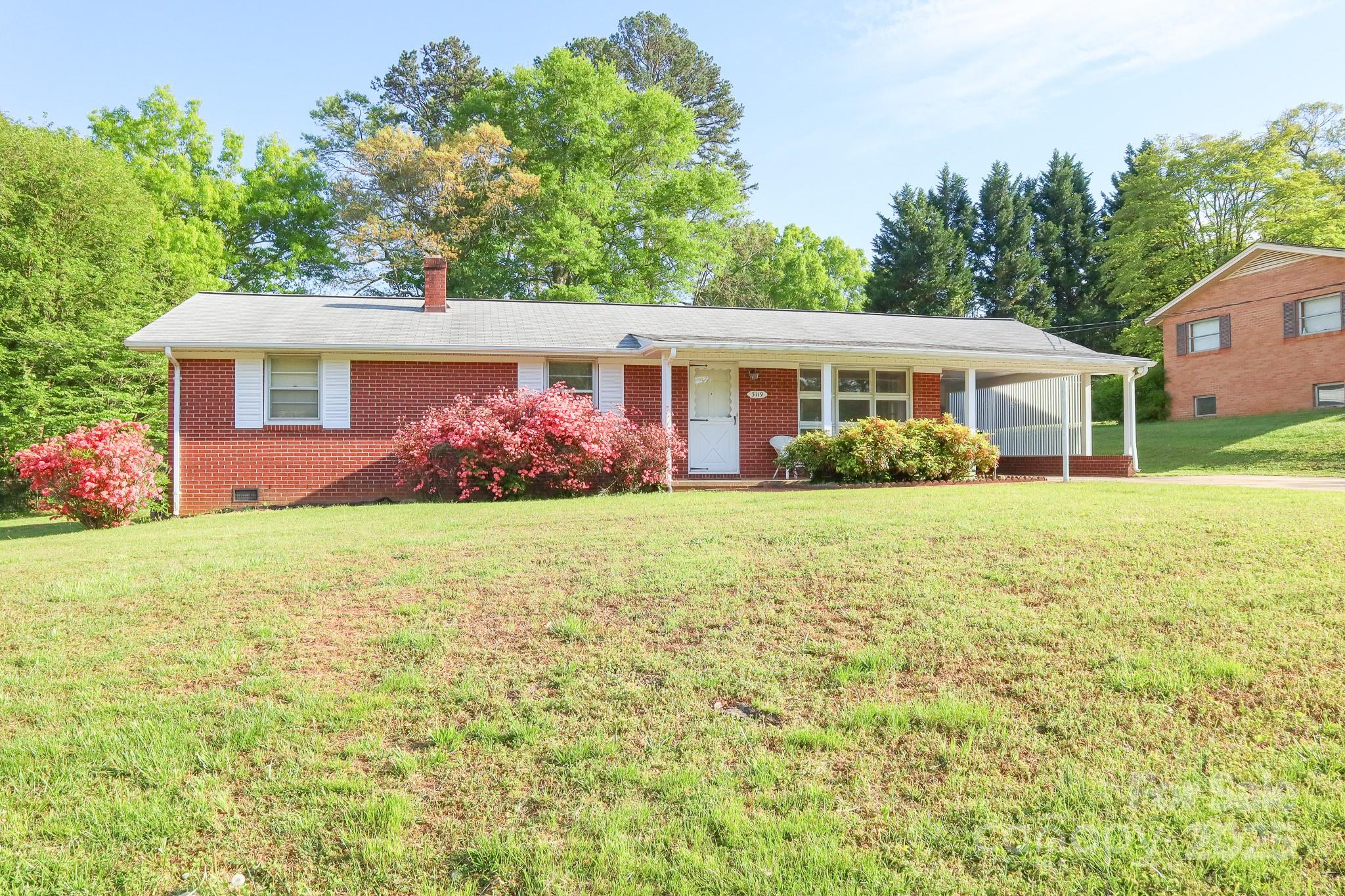 3119 6th Avenue SW Hickory NC 28602