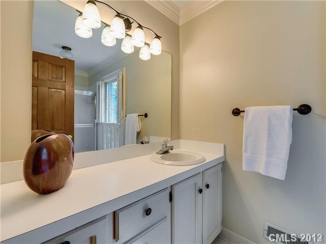 2922 Cross Country Road Charlotte NC 28270