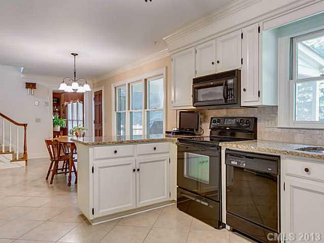 2922 Cross Country Road Charlotte NC 28270