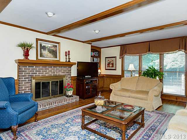 2922 Cross Country Road Charlotte NC 28270