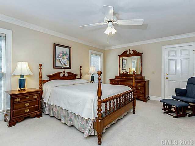 2922 Cross Country Road Charlotte NC 28270