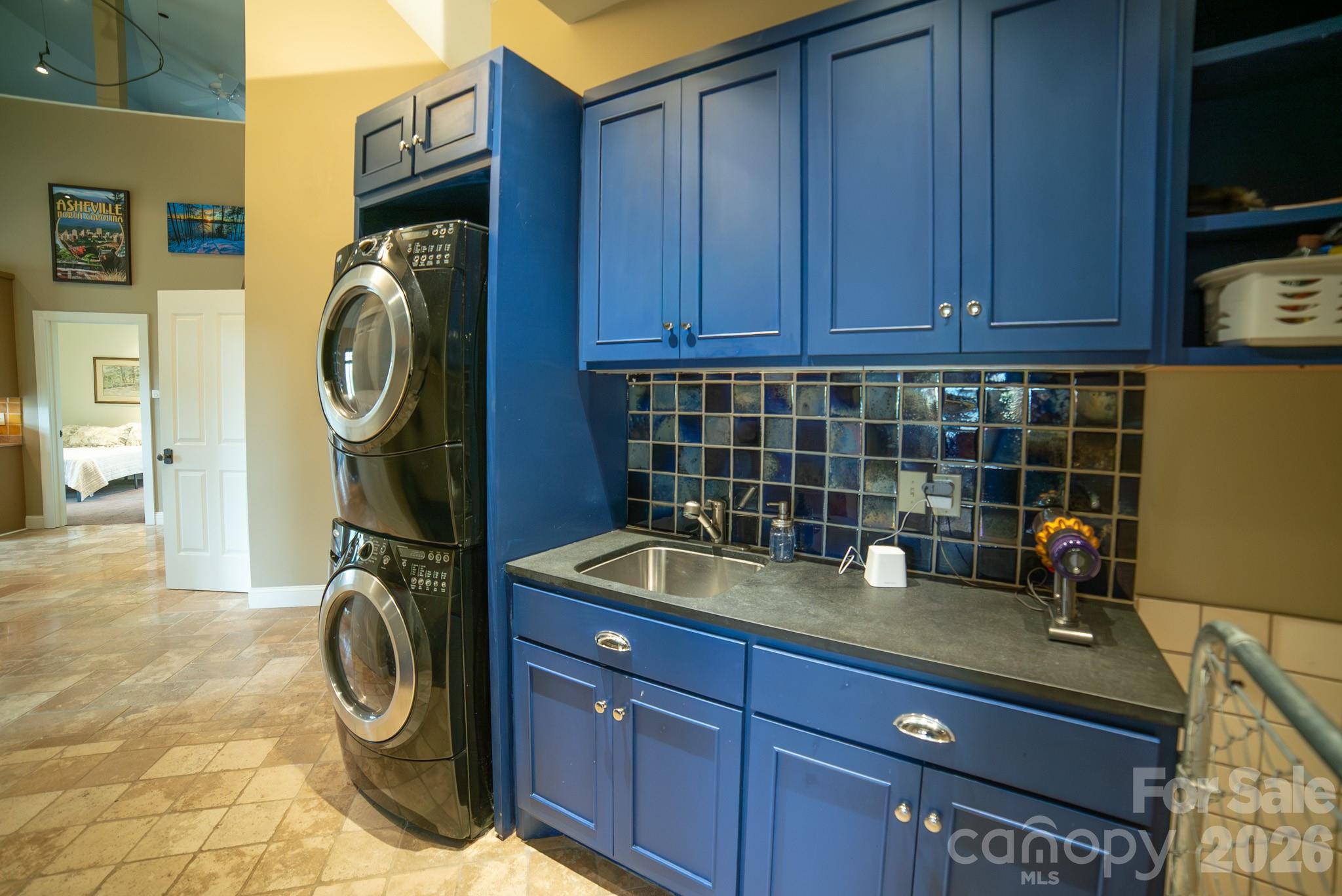 2186 Long Rifle Ridge Road Nebo NC 28761