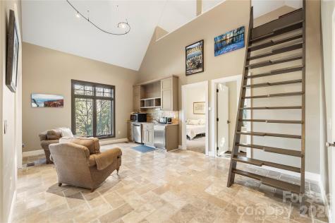2186 Long Rifle Ridge Road Nebo NC 28761