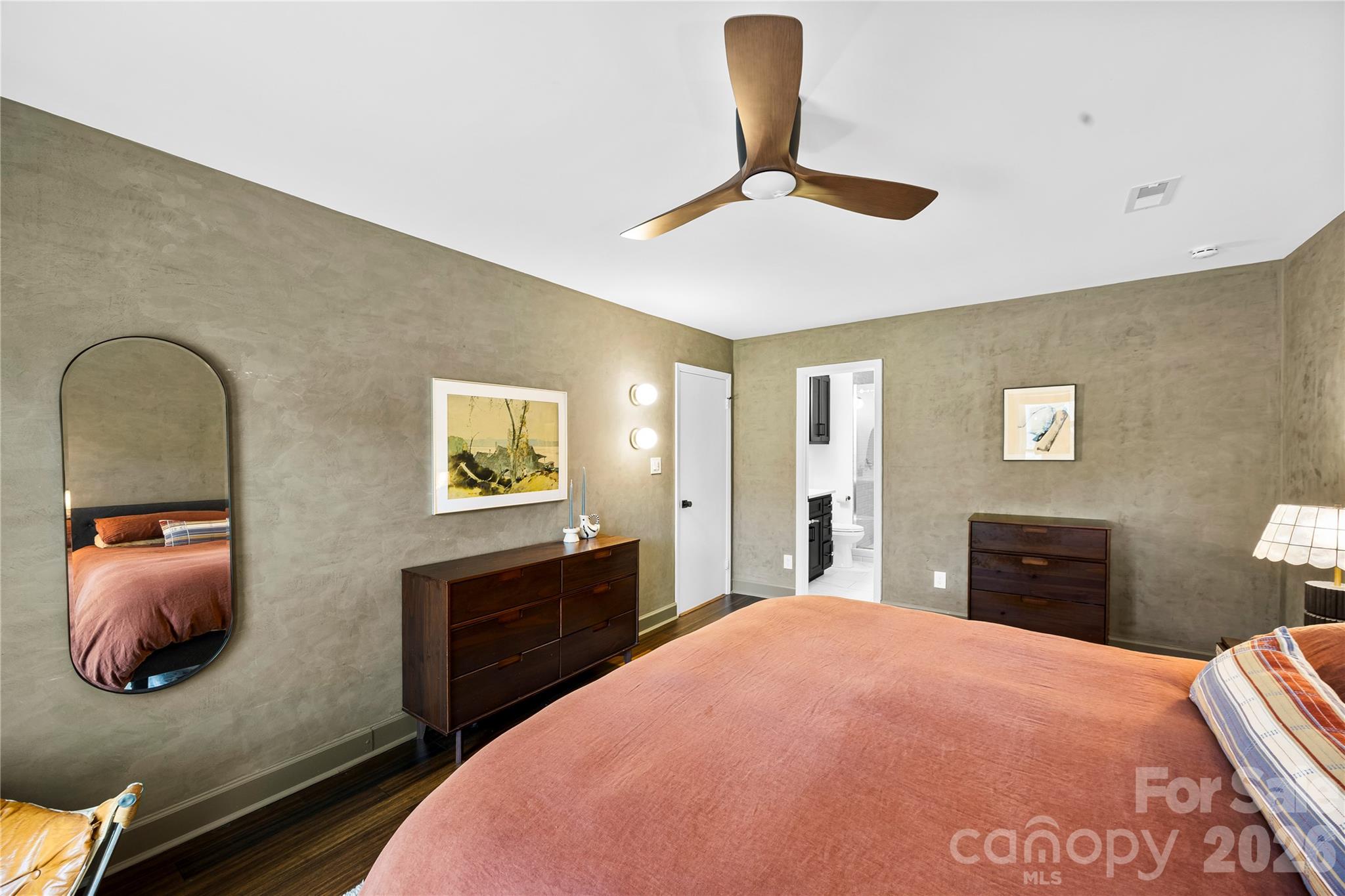 6212 Sellars Court Charlotte NC 28211
