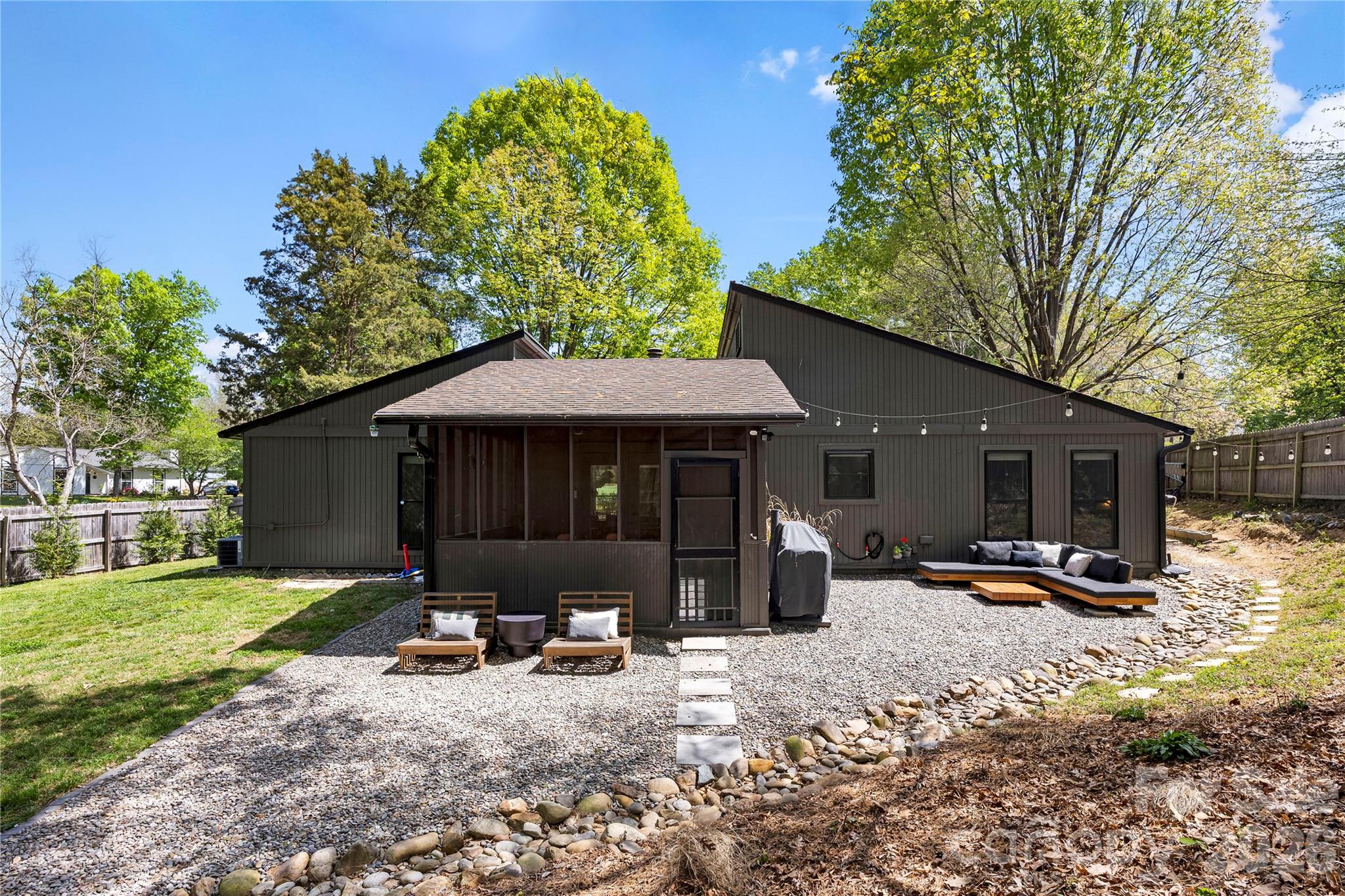 6212 Sellars Court Charlotte NC 28211