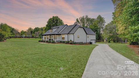 1775 Enochville Road Kannapolis NC 28081