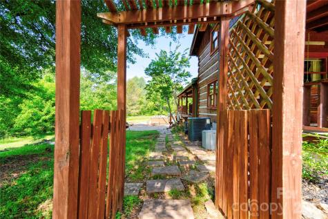 125 Sand Hill Road Lawndale NC 28090