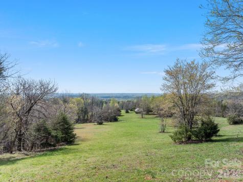 345 Preservation Trail Columbus NC 28722