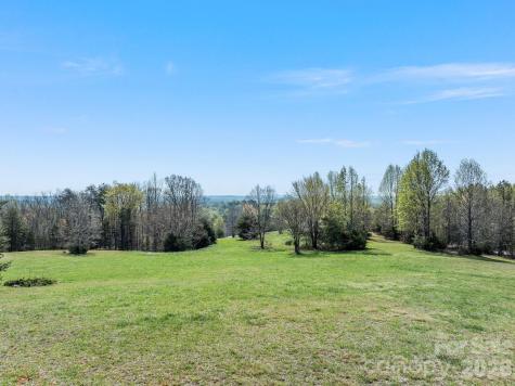 345 Preservation Trail Columbus NC 28722
