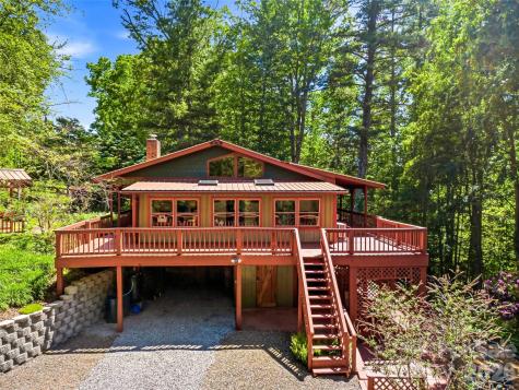 200 River Ridge Drive Burnsville NC 28714