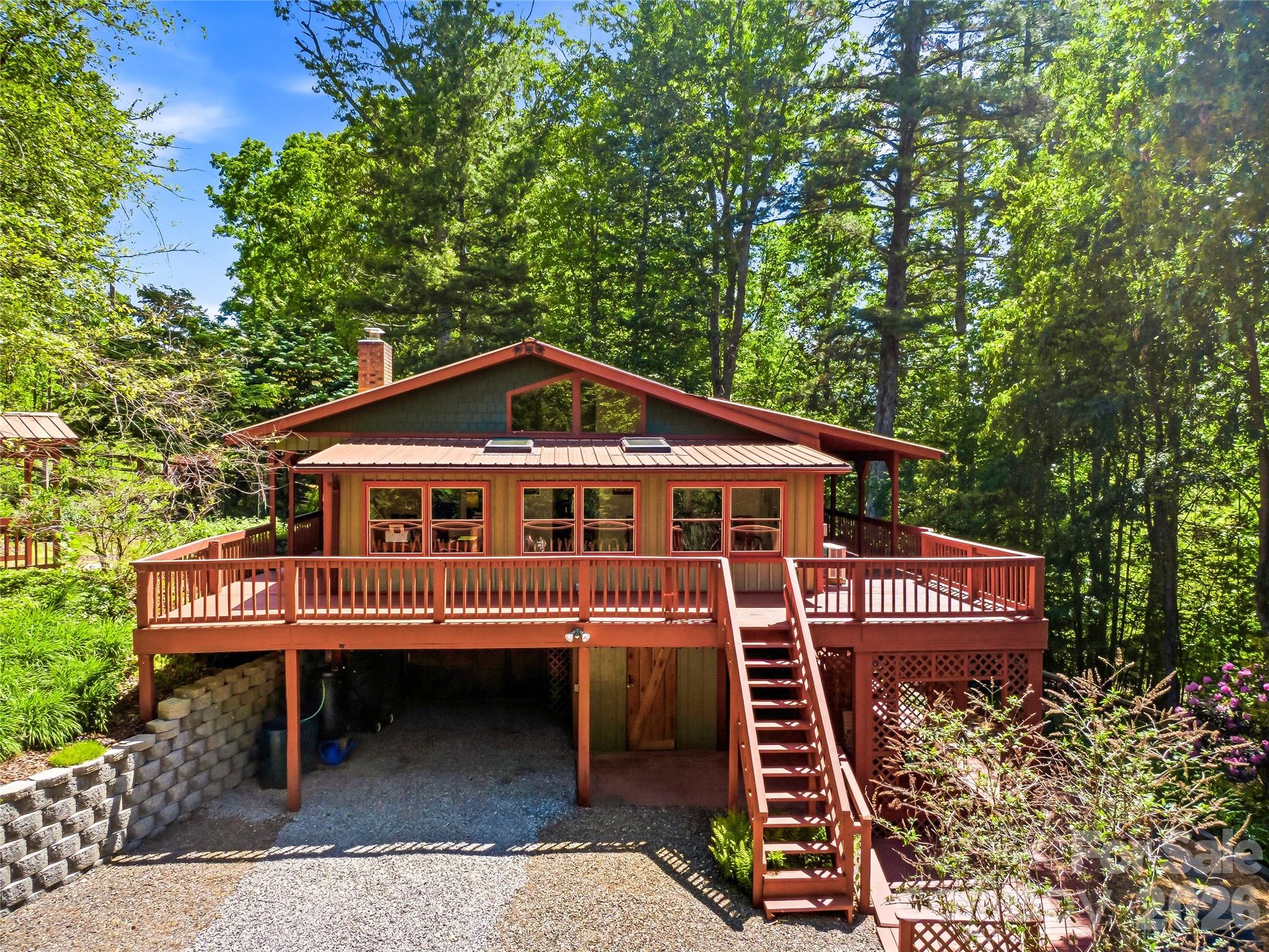 200 River Ridge Drive Burnsville NC 28714