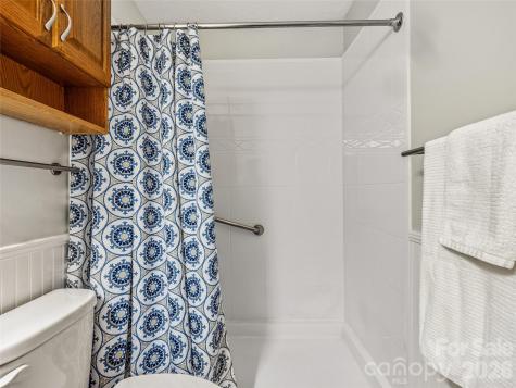 200 River Ridge Drive Burnsville NC 28714