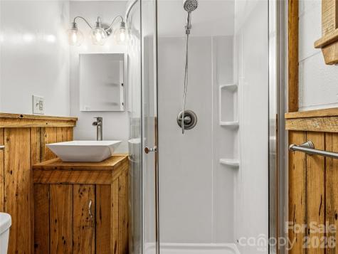 200 River Ridge Drive Burnsville NC 28714
