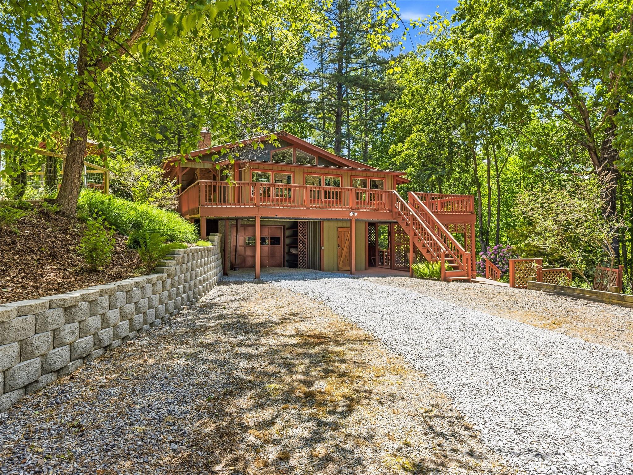 200 River Ridge Drive Burnsville NC 28714